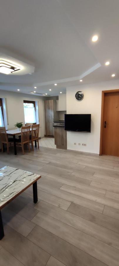 Ferienwohnung Istrefi Alpirsbach Bagian luar foto