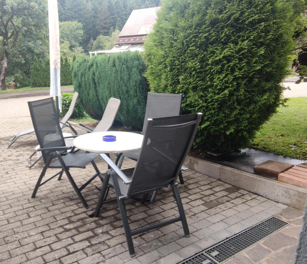 Ferienwohnung Istrefi Alpirsbach Bagian luar foto